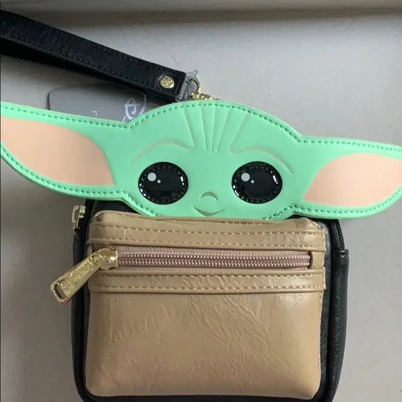 Baby Yoda The Child Grogu Loungefly bag - Picture 5 of 5